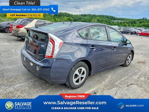 Used 2013 Toyota Prius Two FWD image 4