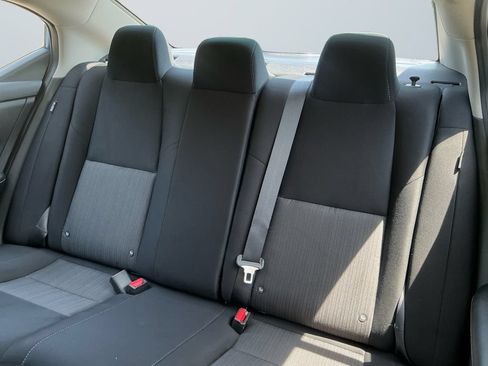 Used 2024 Nissan Sentra SV FWD image 14
