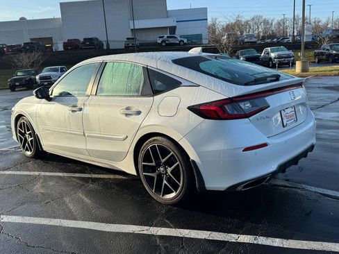 Used 2023 Honda Civic Sport Touring image 5