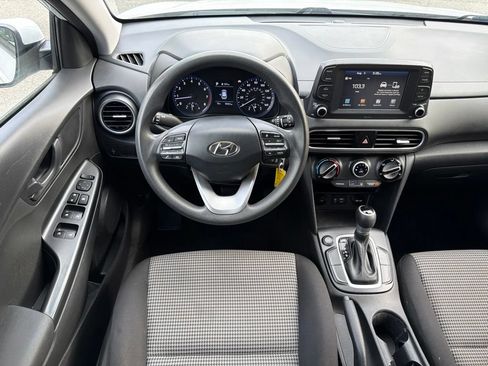 Used 2019 Hyundai Kona SE FWD image 22