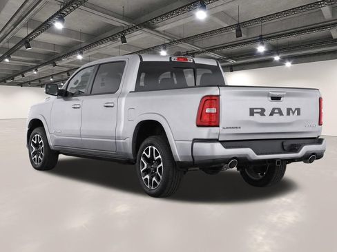 Used 2025 RAM 1500 Laramie w/ Laramie Southwest Edition AWD/4WD image 3