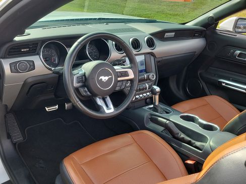 Used 2021 Ford Mustang Premium w/ Pony Package image 15