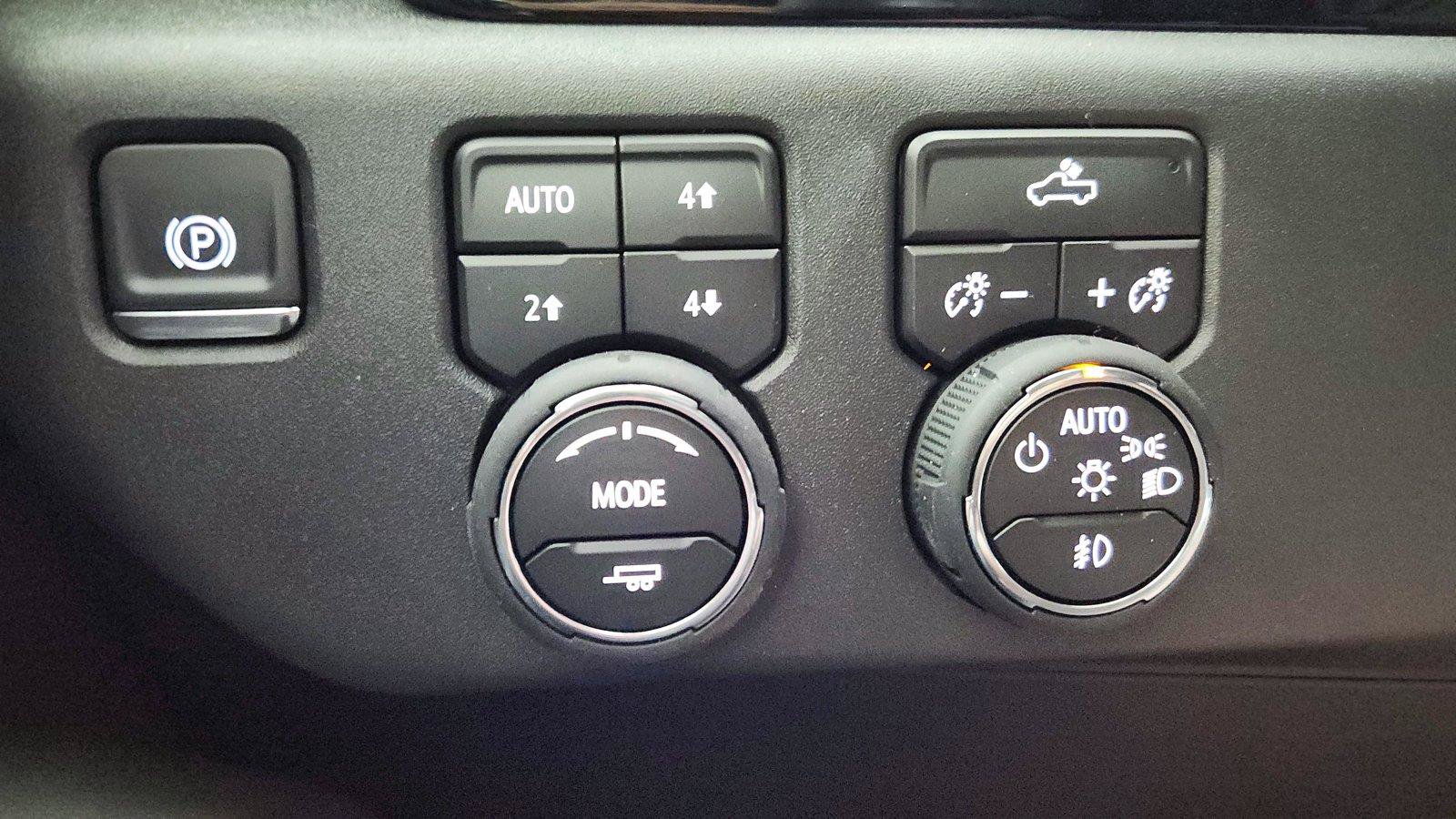 Used 2026 Chevrolet Silverado 1500 RST w/ Convenience Package II AWD/4WD image 34