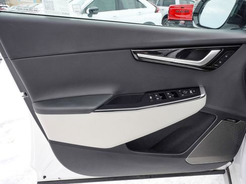 Used 2024 Kia EV6 GT-Line image 10