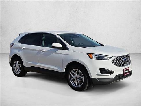 Used 2024 Ford Edge SEL AWD/4WD image 3