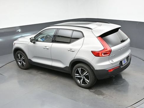 Used 2024 Volvo XC40 B5 Core AWD/4WD image 20