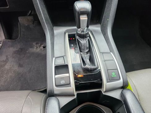 Used 2020 Honda Civic EX-L image 21