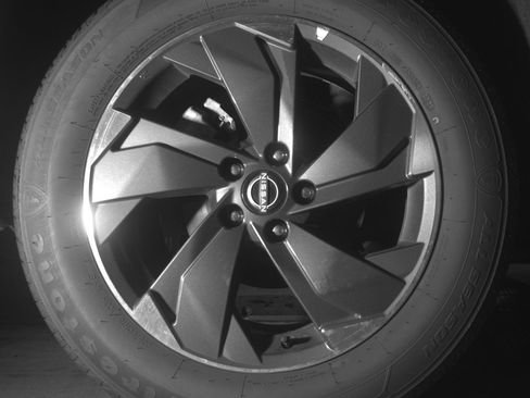 Used 2025 Nissan Rogue SV image 15