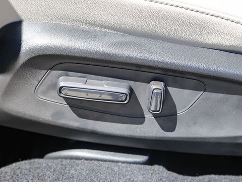 New 2026 Honda HR-V EX-L image 22