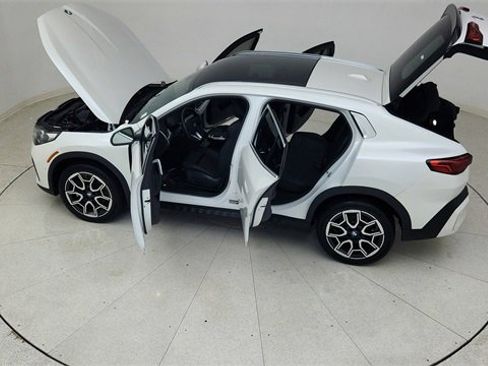 Used 2025 BMW X2 xDrive28i image 82