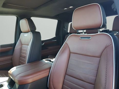 Certified 2024 GMC Sierra 1500 Denali Ultimate image 30