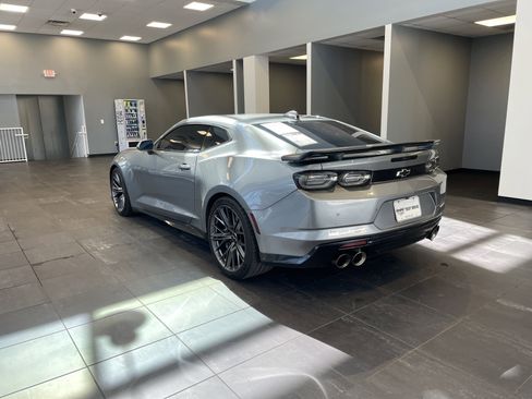 Used 2023 Chevrolet Camaro ZL1 RWD image 10