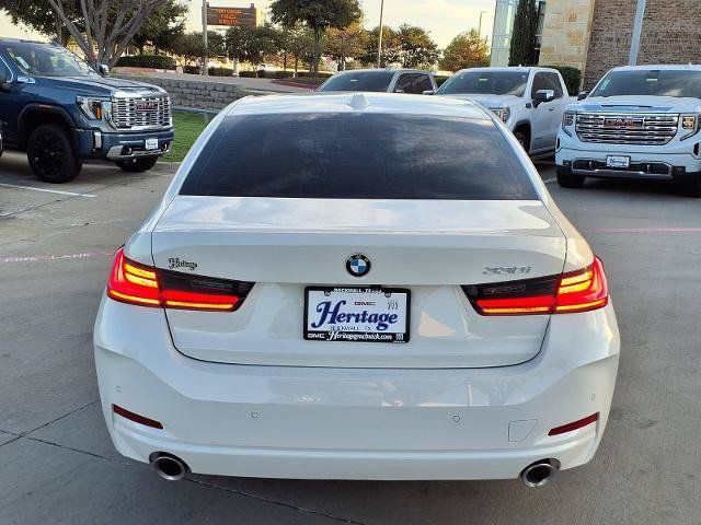 Used 2025 BMW 330i Sedan w/ Convenience Package RWD image 24