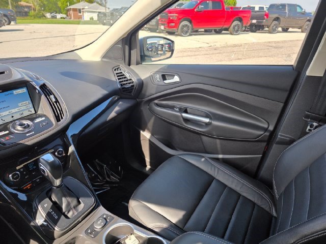 Used 2016 Ford Escape Titanium w/ Equipment Group 301A FWD image 33