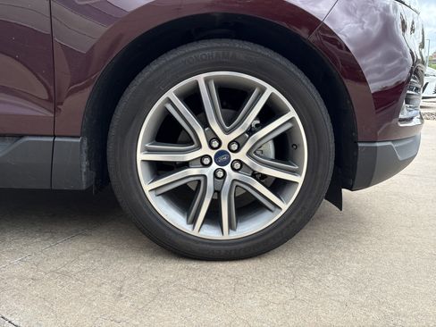 Used 2019 Ford Edge SEL w/ Equipment Group 201A image 13