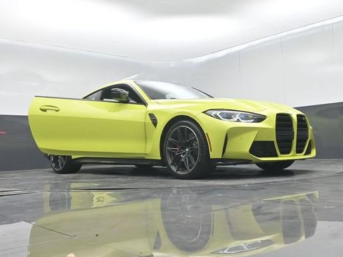 Used 2021 BMW M4 Competition w/ Executive Package RWD image 76