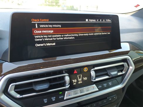 Used 2024 BMW X3 sDrive30i w/ Convenience Package image 28