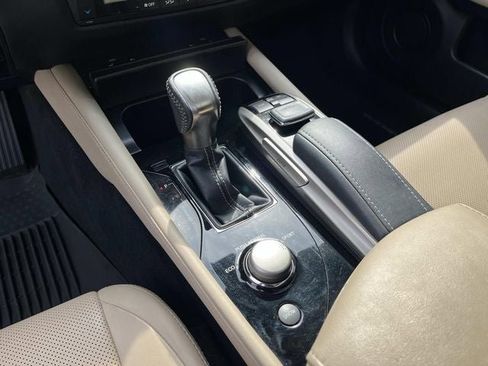 Used 2017 Lexus GS 350 image 32