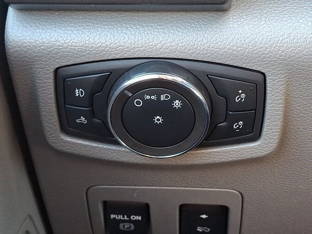 Used 2019 Ford F150 XLT w/ Equipment Group 302A Luxury AWD/4WD image 31