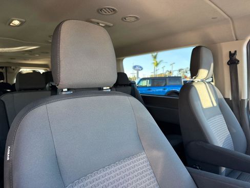 Used 2023 Ford Transit 350 XLT image 17