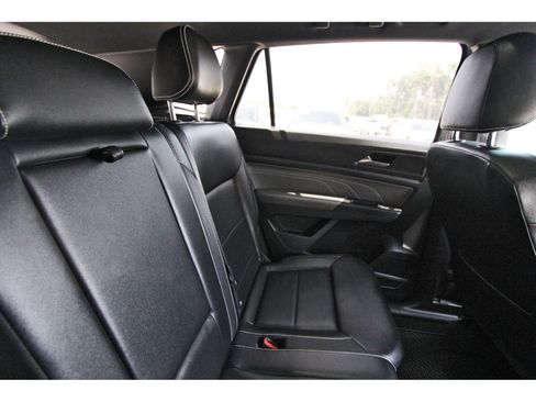 Used 2022 Volkswagen Atlas Cross Sport SE FWD image 14