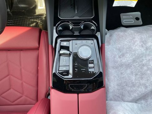 New 2026 BMW 530i xDrive AWD/4WD image 10