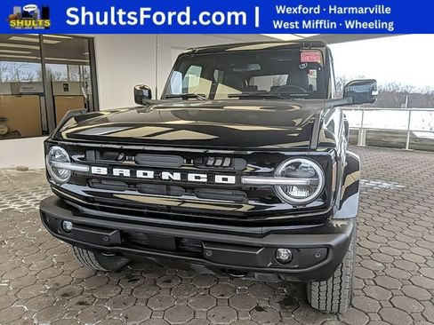 Used 2025 Ford Bronco Outer Banks image 1
