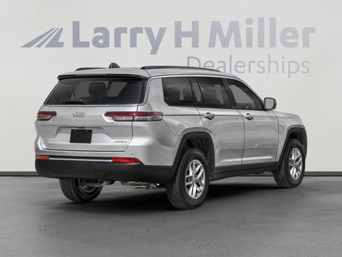 New 2025 Jeep Grand Cherokee L Laredo AWD/4WD image 2