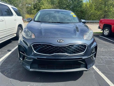 Used 2021 Kia Sportage LX FWD image 3