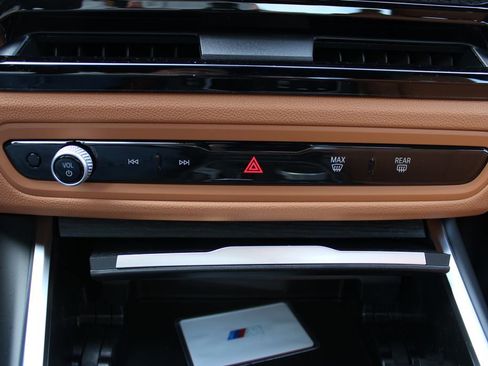 New 2026 BMW 330i xDrive Sedan w/ M Sport Package image 21