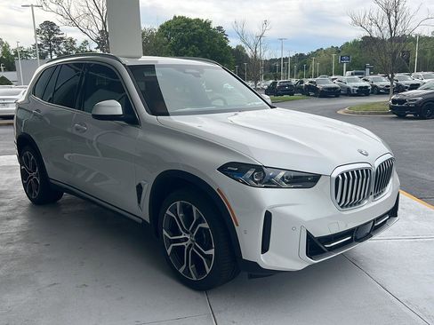 New 2026 BMW X5 xDrive40i image 8
