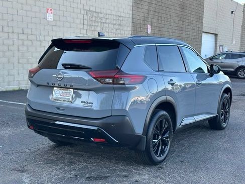 Used 2023 Nissan Rogue SV w/ SV Premium B Package AWD/4WD image 4