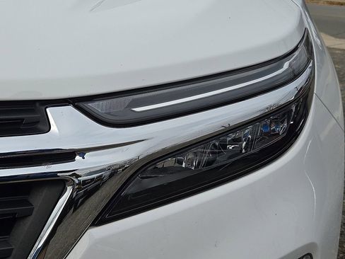 Used 2023 Chevrolet Equinox LT image 14