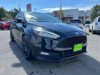 Used 2016 Ford Focus ST FWD video 1