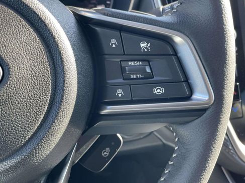 Used 2025 Subaru Outback Limited image 12