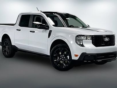 New 2026 Ford Maverick XLT w/ Equipment Group 301A