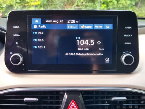 Certified 2023 Hyundai Santa Fe SE AWD/4WD image 11
