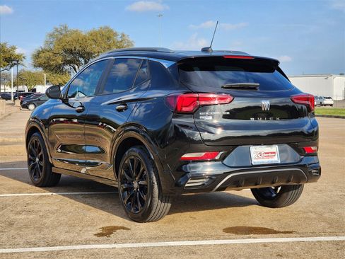 Used 2025 Buick Encore GX Sport Touring w/ Experience Buick Package image 4