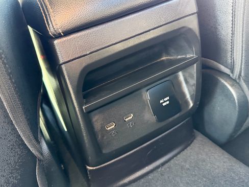 Used 2021 Ford Ranger Lariat AWD/4WD image 17