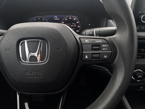 Used 2023 Honda Accord LX image 10