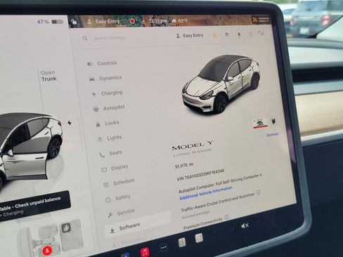 Used 2024 Tesla Model Y Long Range RWD image 28