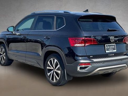 Used 2023 Volkswagen Taos SE AWD/4WD image 9