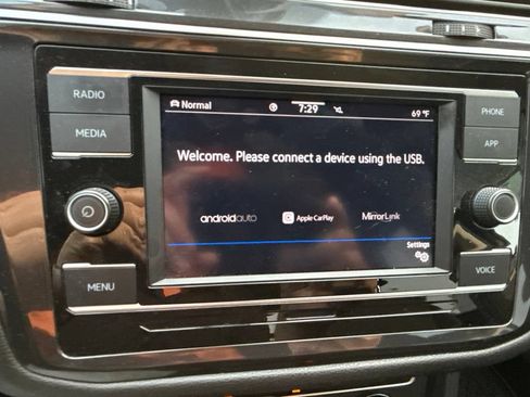 Used 2024 Volkswagen Tiguan S AWD/4WD image 23