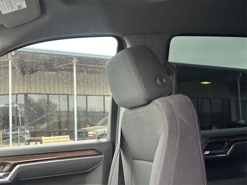 Used 2025 Chevrolet Silverado 1500 LT Trail Boss w/ Protection Package image 13