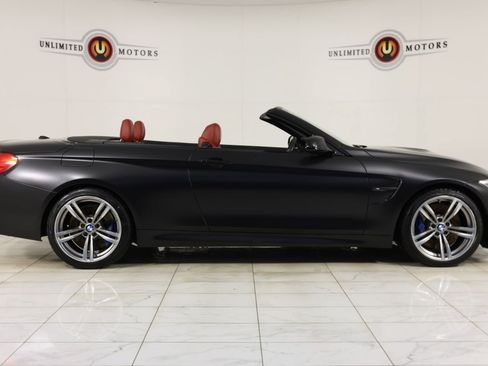Used 2015 BMW M4 Convertible RWD image 2