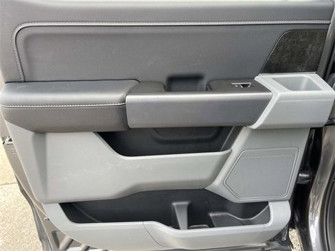 Used 2022 Ford F150 XLT w/ Equipment Group 302A High image 17