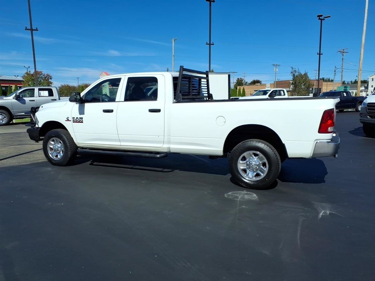 Used 2014 RAM 2500 Tradesman w/ Chrome Appearance Group AWD/4WD image 8