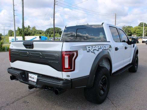 Used 2018 Ford F150 Raptor w/ Equipment Group 801A Mid AWD/4WD image 18
