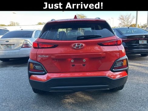 Used 2019 Hyundai Kona SEL w/ SEL Tech Package 02 image 2