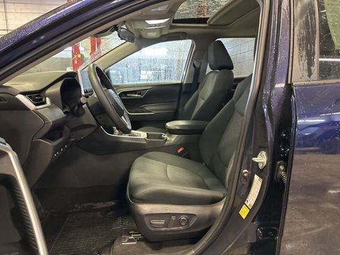 Used 2023 Toyota RAV4 XLE w/ Convenience Package image 20